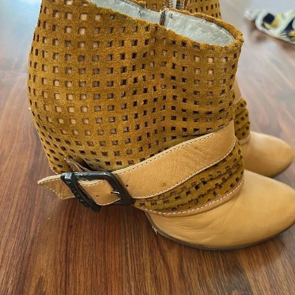 Miss Sixty camel mustard leather suede funky bootie boots size 39